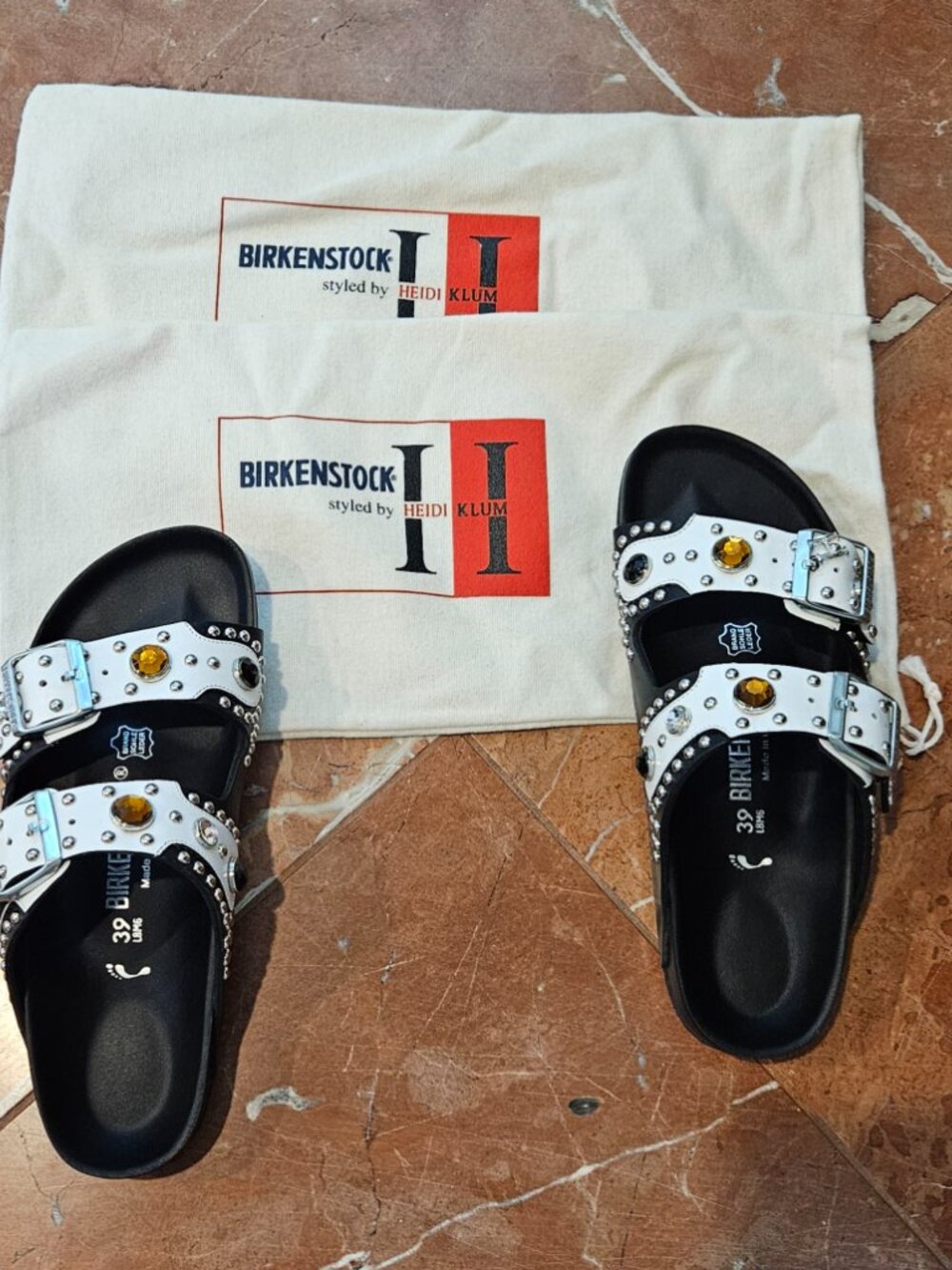 BIRKENSTOCK x HEIDI KLUM Arizona White Sandals Size EU 39 or US Womens 8-8.5